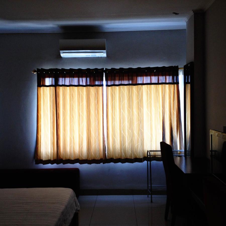 Greensa Inn Σουραμπάγια Εξωτερικό φωτογραφία