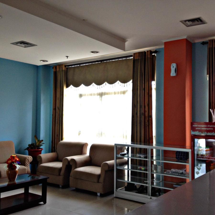 Greensa Inn Σουραμπάγια Εξωτερικό φωτογραφία